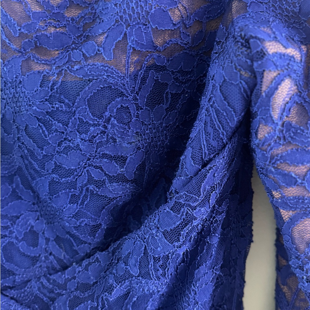 Royal Blue Floral Lace Sheath Dress Size 14 P Lauren Ralph - Picture 3 of 9